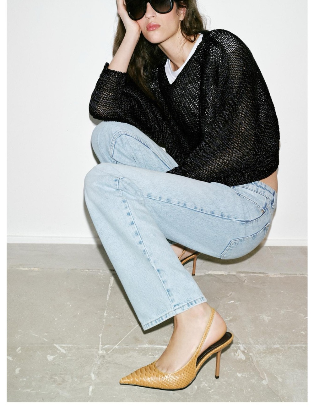 EMBOSSED SLINGBACK HEELS